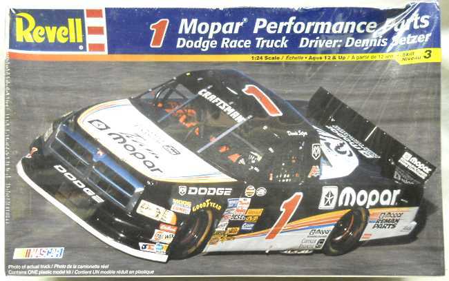 Revell 1/24 Mopar Performance Parts Dodge Race Truck Dennis Setzer, 85-2341 plastic model kit